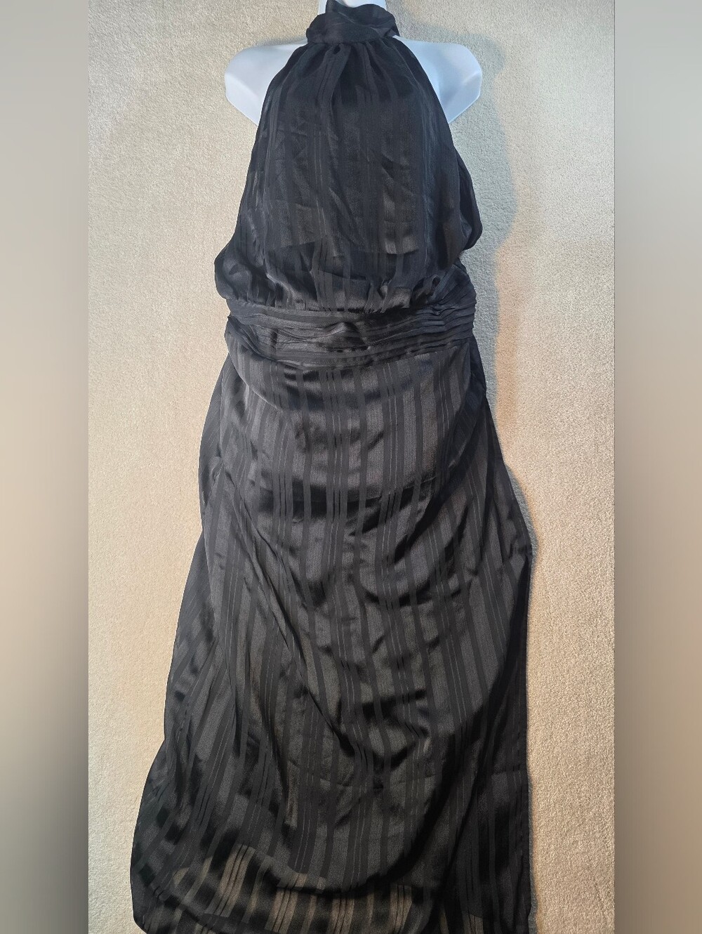 Peppermayo Willow Maxi Dress Black Halter Neckline Elegant Dinner Party 4 NWT - Picture 3 of 10